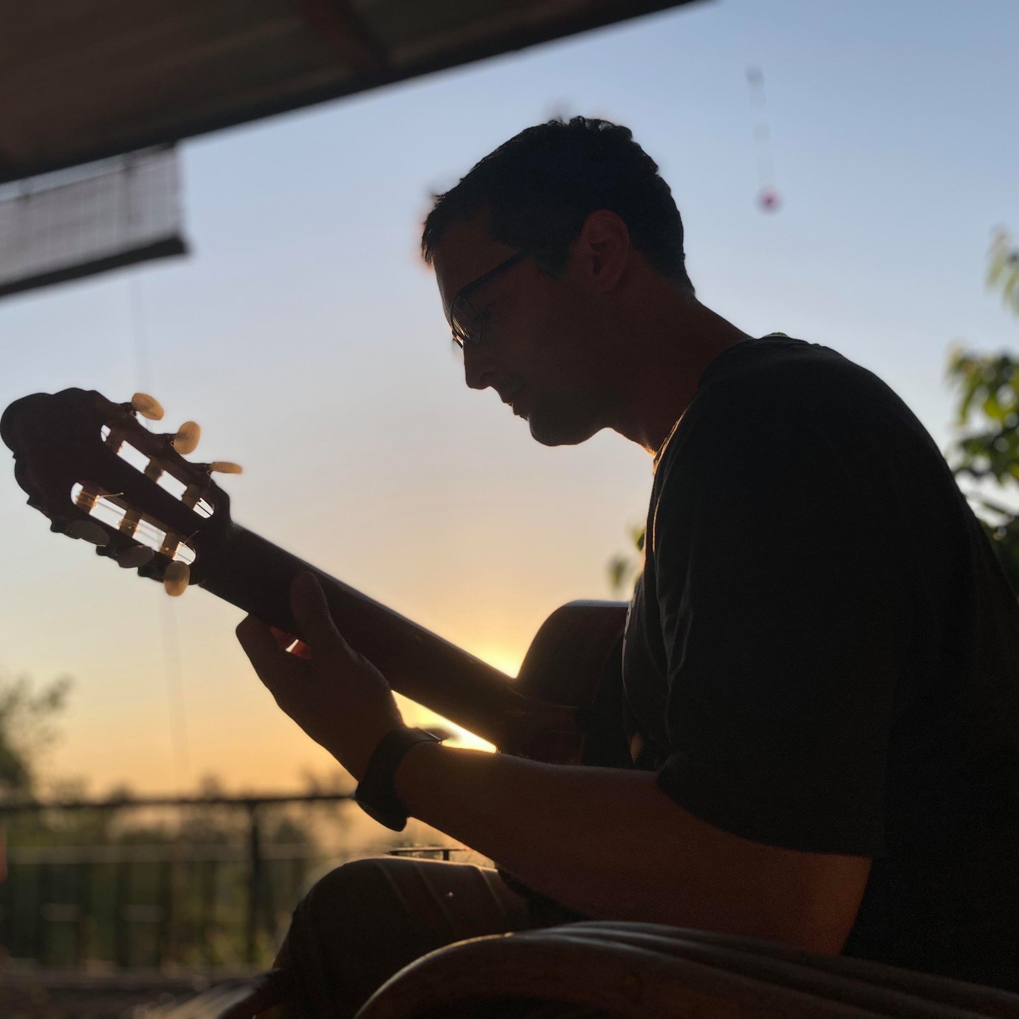 Aparición en el álbum 6000 de Ezra